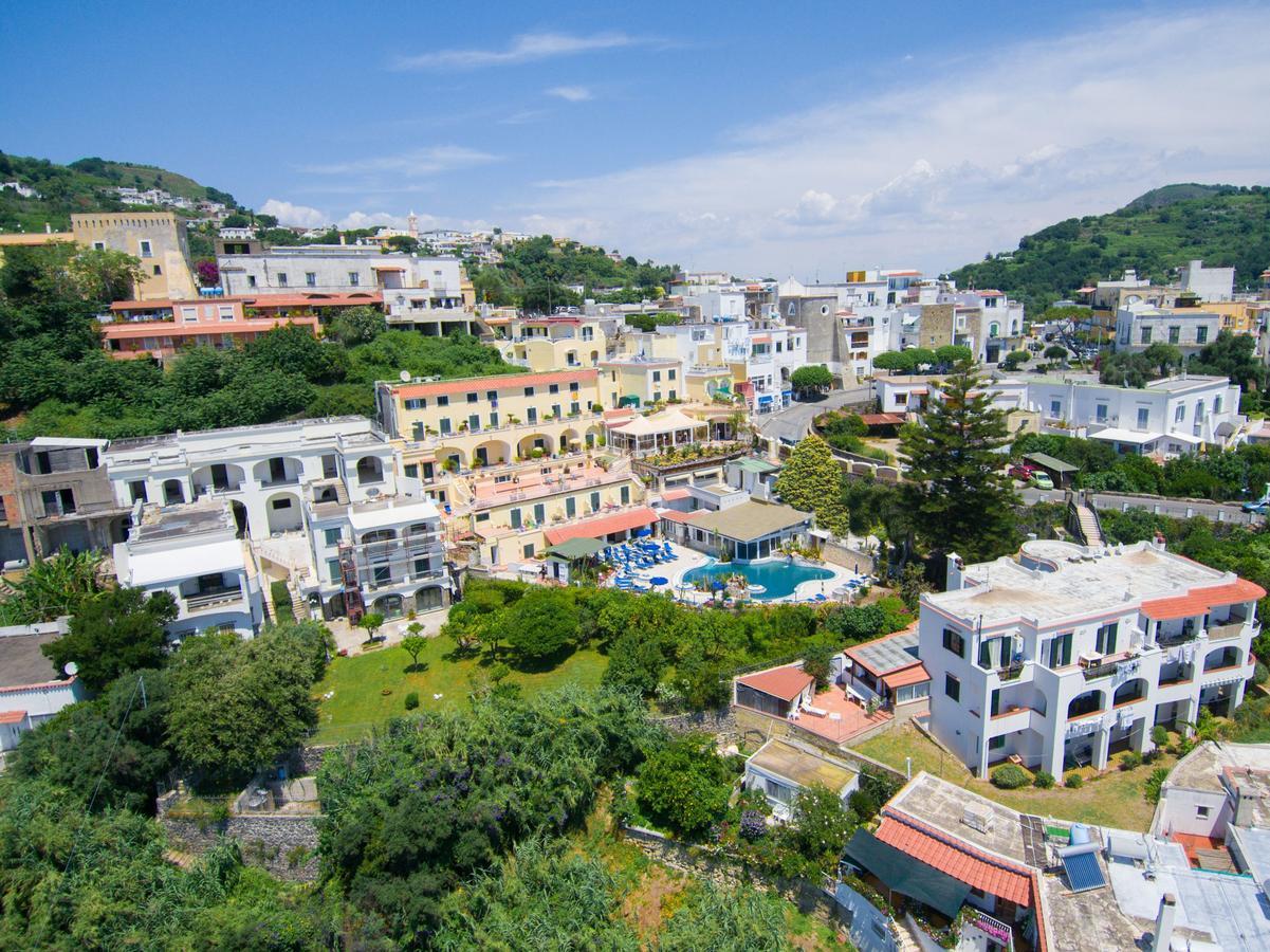 Hotel Terme Saint Raphael Barano dʼIschia Exteriör bild
