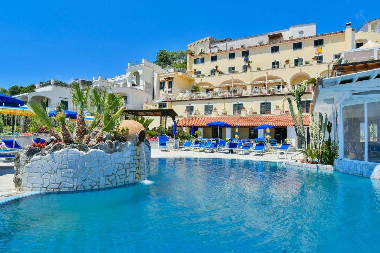 Hotel Terme Saint Raphael Barano dʼIschia Exteriör bild