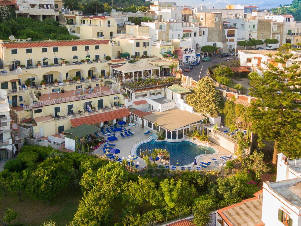 Hotel Terme Saint Raphael Barano dʼIschia Exteriör bild