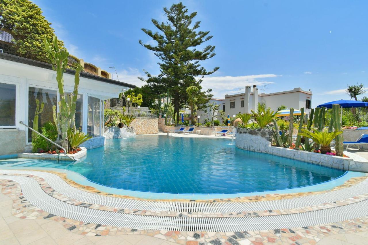 Hotel Terme Saint Raphael Barano dʼIschia Exteriör bild