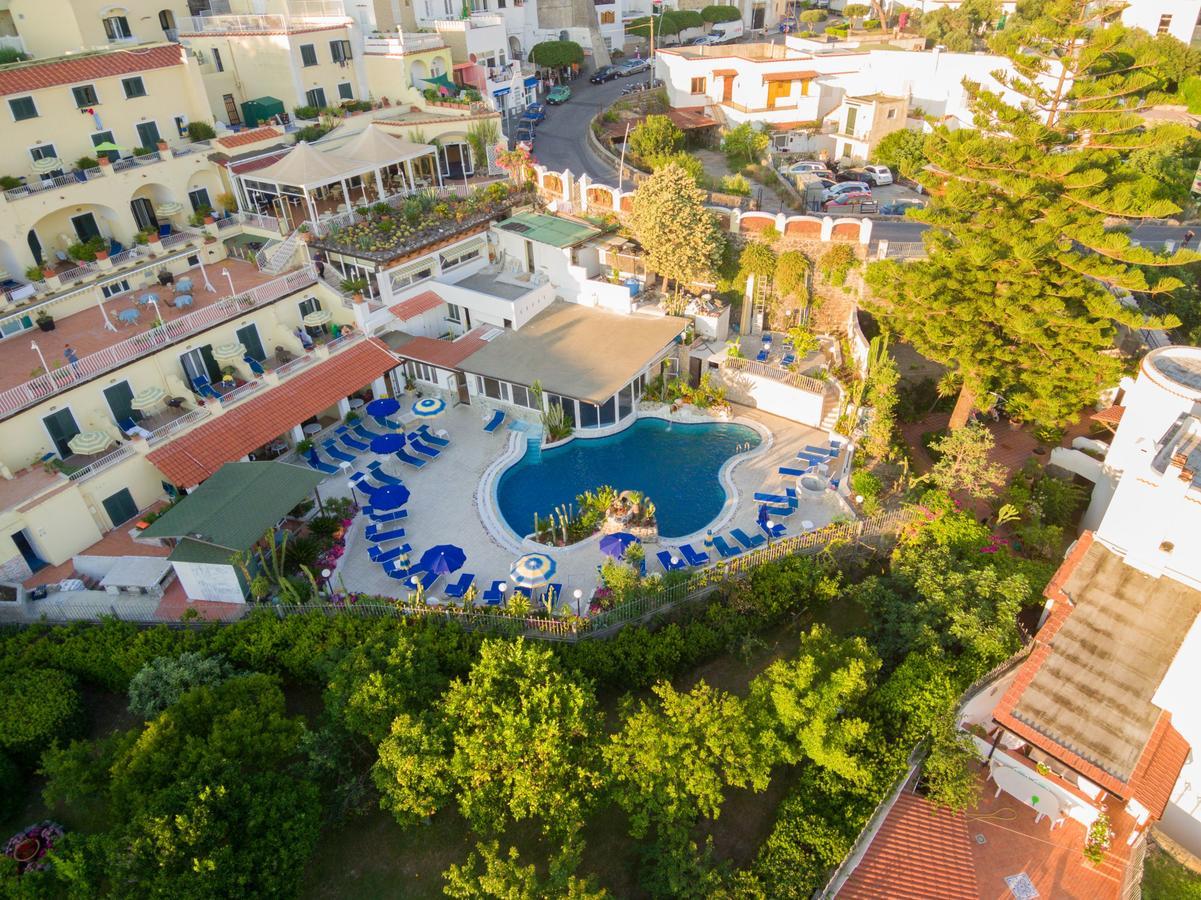 Hotel Terme Saint Raphael Barano dʼIschia Exteriör bild